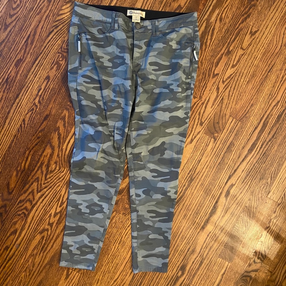Democracy size 14 camo jeans.